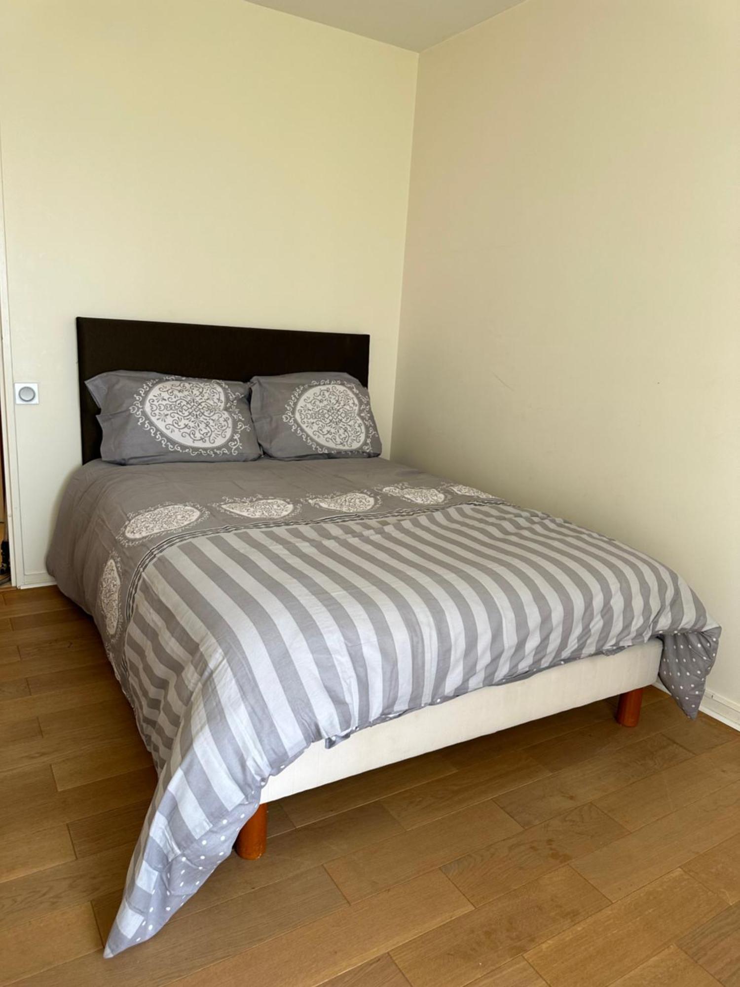 Joli Appartement 49 M² Proche Centre Paris, 이씨레물리노 외부 사진